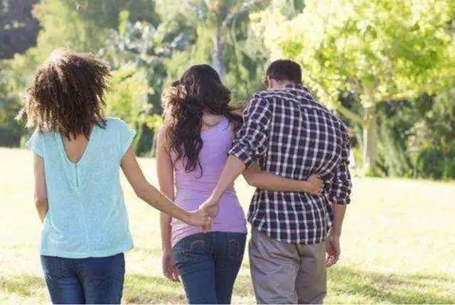 婚姻中，聪明女人必须明白的“潜规则”